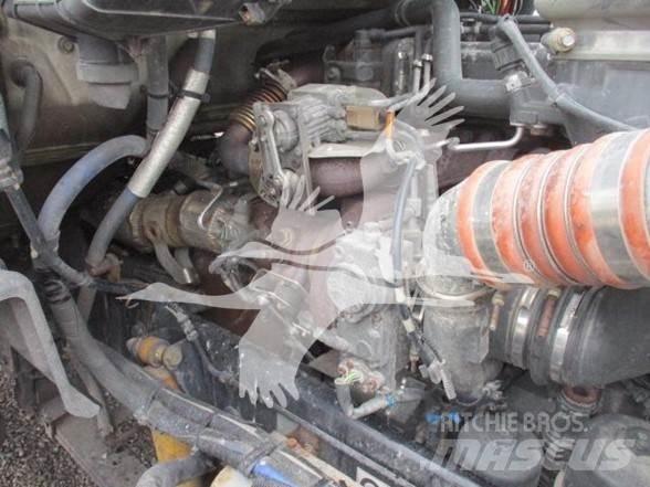 Peterbilt 579 中古トラクターヘッド | トレーラーヘッド