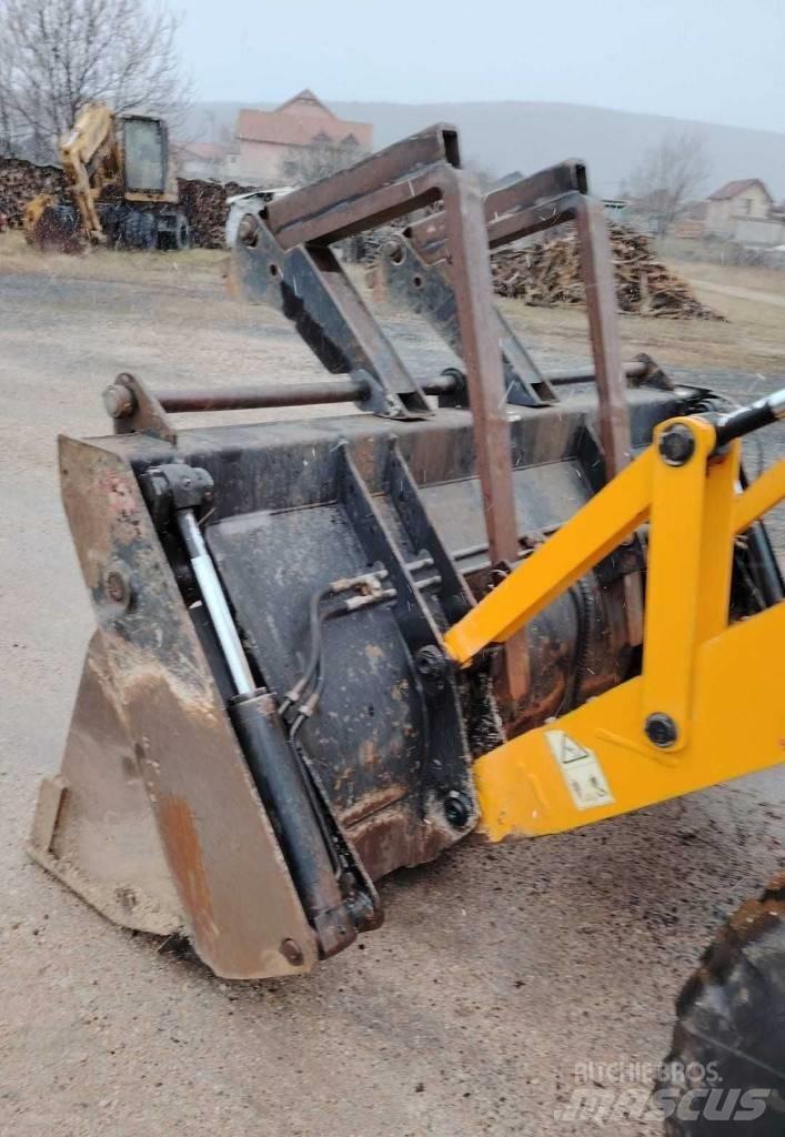 JCB 3 CX バックホーローダー