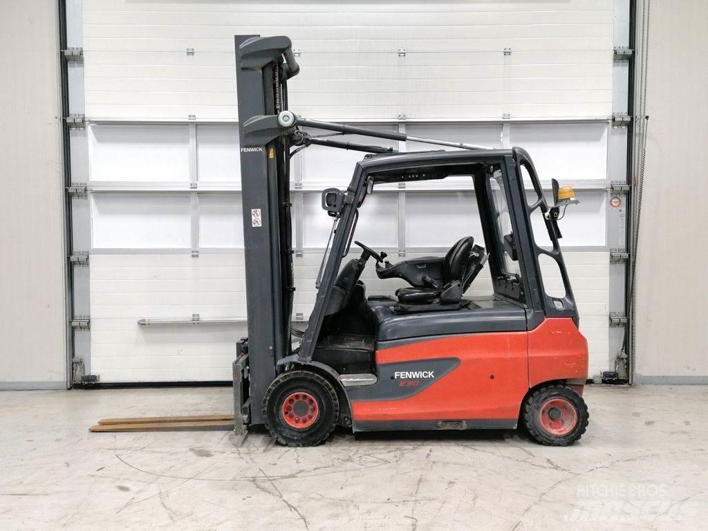 Linde E30L-01 バッテリーフォークリフト