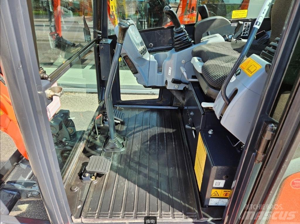 Kubota KX 019-4 ミニ油圧ショベル 7t以下（ミニユンボ・ミニディガー）