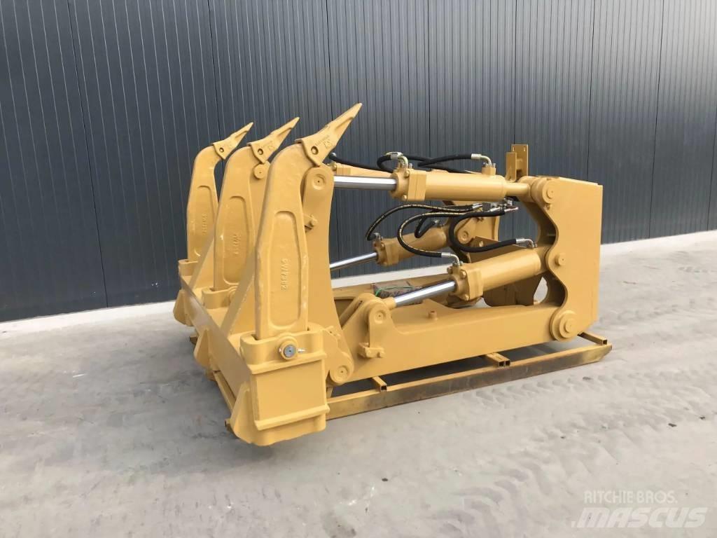 CAT D7 スカリファイヤ