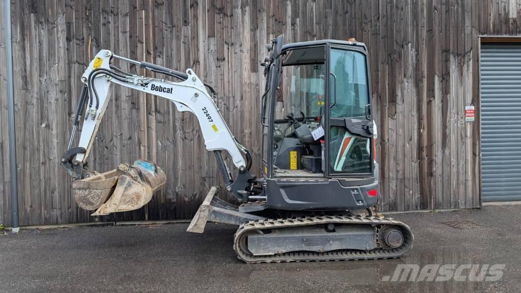 Bobcat E 26 ミニ油圧ショベル 7t以下（ミニユンボ・ミニディガー）