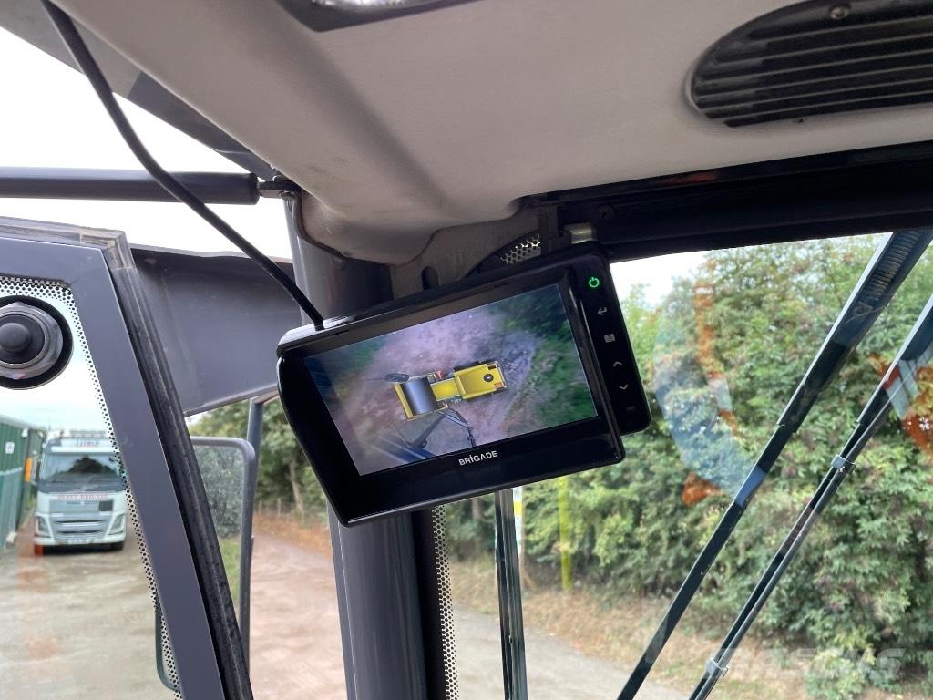 Hamm H 16 i 振動ローラ