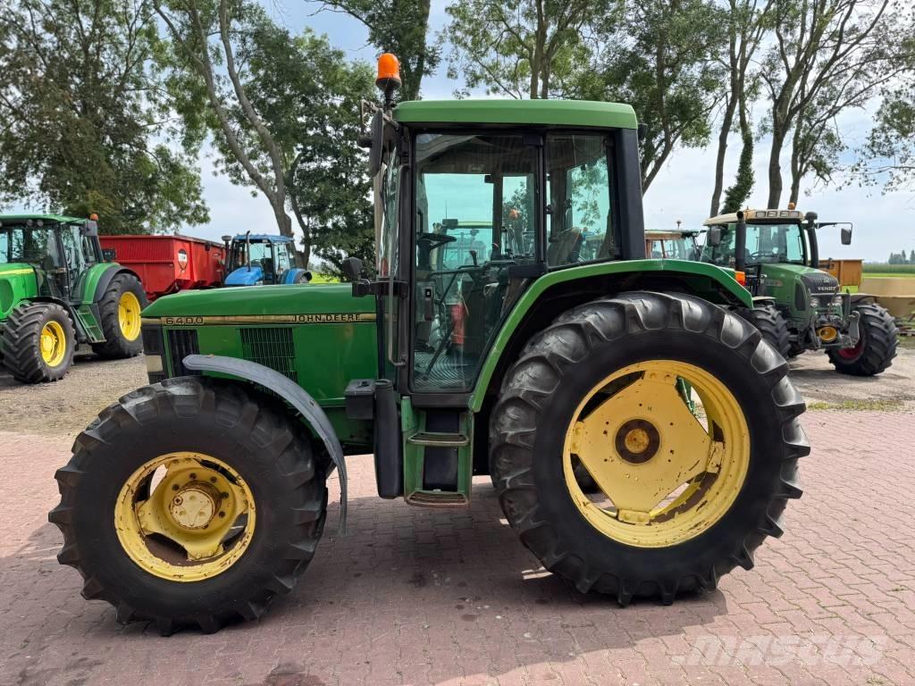 John Deere 6400 トラクター