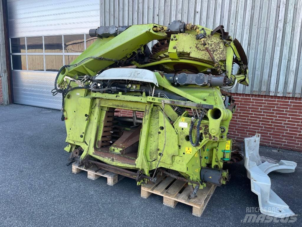 CLAAS Orbis 750 自走式フォレージハーベスター