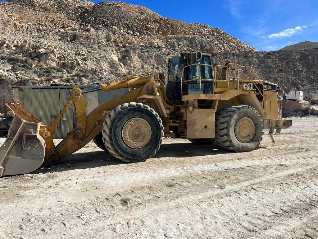 CAT 988 G ホイールローダー・タイヤショベル