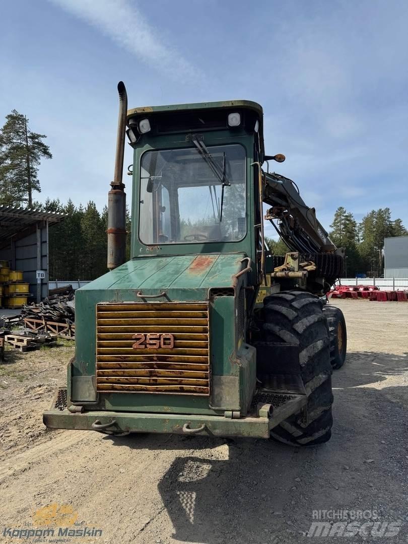 Ösa 250/706 ハーベスター