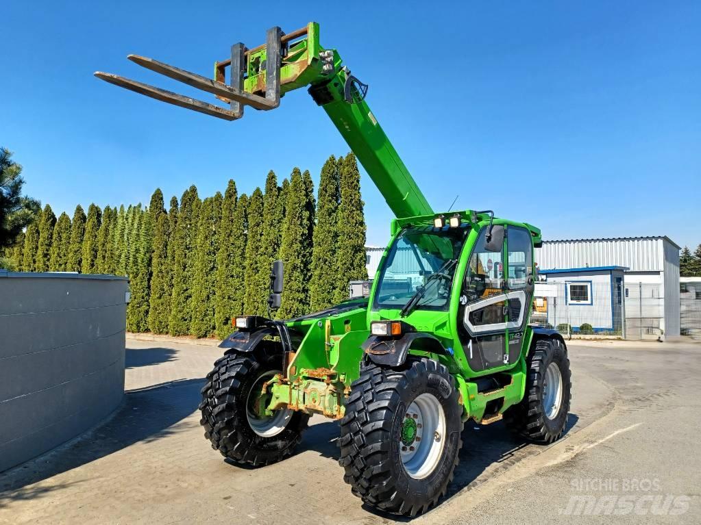 Merlo TF 42.7 テレスコーピックハンドラー