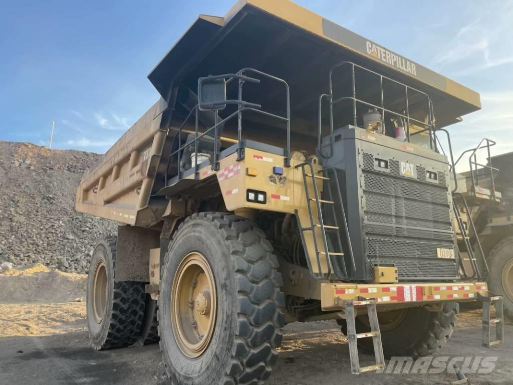 CAT 777e ダンプトレーラー