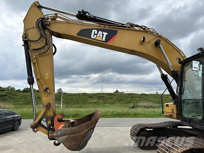 CAT 320FL 大型油圧ショベル12t以上（パワーショベル・ユンボ）