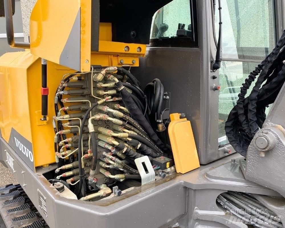 Volvo EC 60 E 中型油圧ショベル 7ｔ-12ｔ（ユンボ・パワーショベル・バックホー）