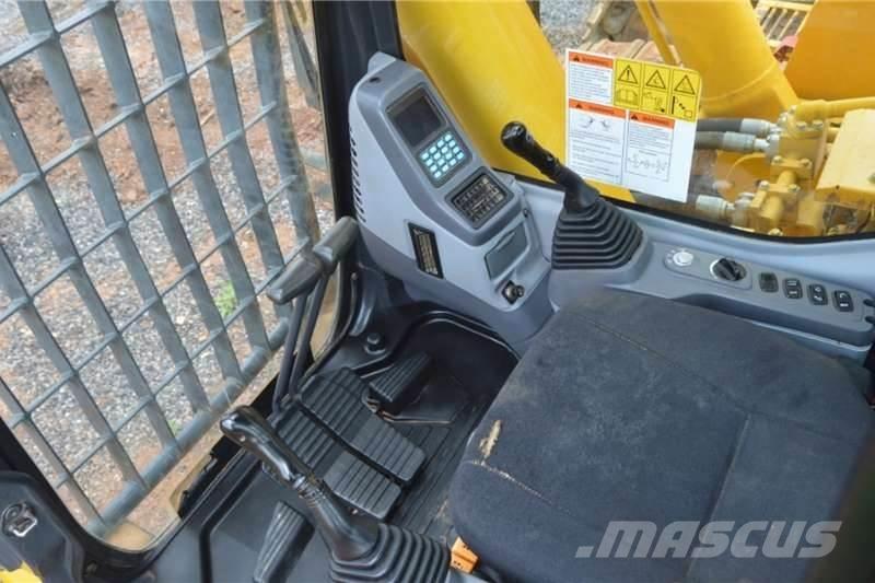 Komatsu PC850-5 ミニ油圧ショベル 7t以下（ミニユンボ・ミニディガー）