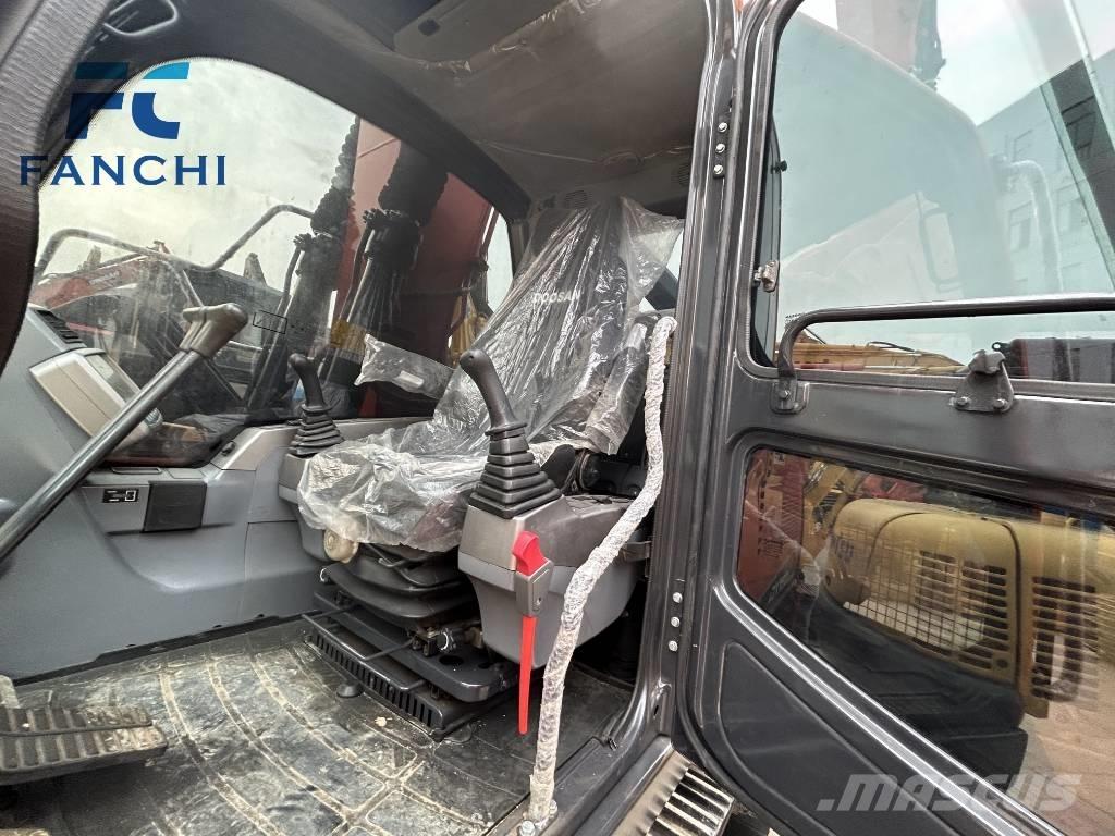 Doosan DX 150 LC-9C 大型油圧ショベル12t以上（パワーショベル・ユンボ）