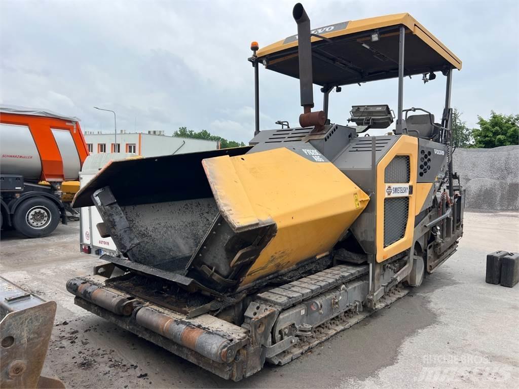 Volvo ABG P 7820 C 建設機械 -　その他