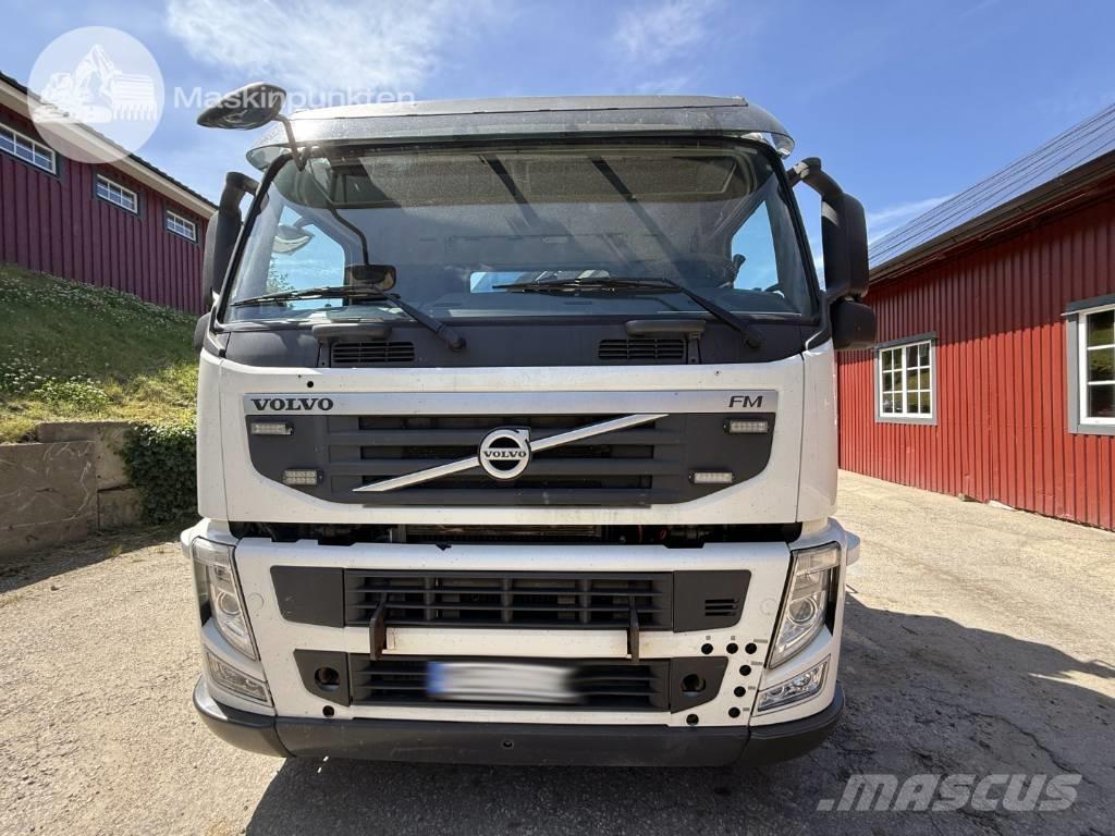Volvo FM 330 クレーントラック、ユニック車