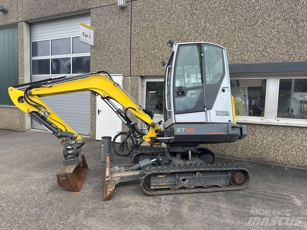Wacker Neuson ET35 大型油圧ショベル12t以上（パワーショベル・ユンボ）