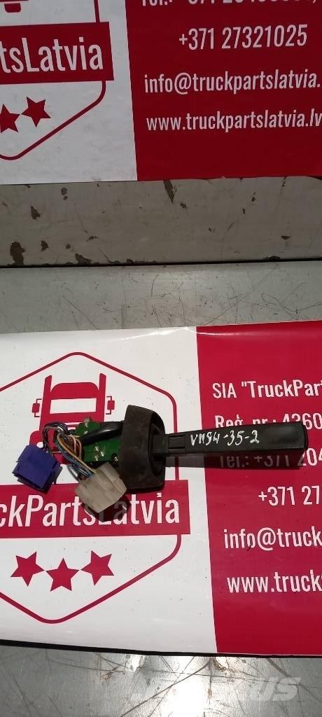 Volvo FH 12.  3172171 キャビン及び内装