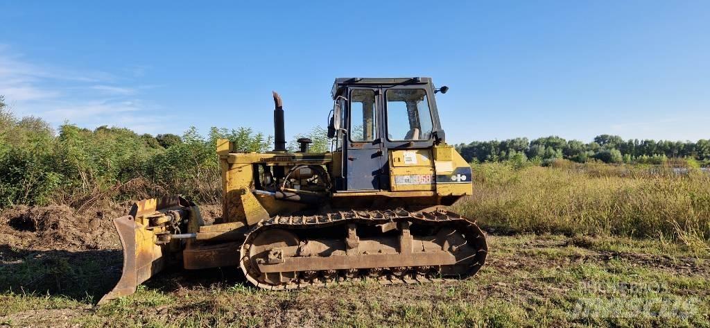 Komatsu D 58 E-1 ブルドーザー