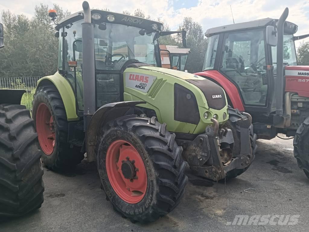 CLAAS Arion 420 トラクター