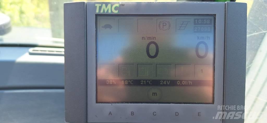 John Deere 1110 D フォワーダー