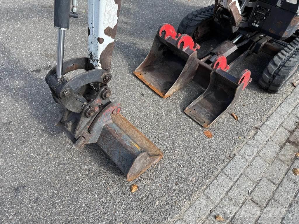 Bobcat E10 ミニ油圧ショベル 7t以下（ミニユンボ・ミニディガー）