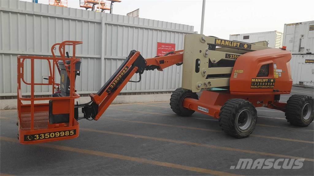 JLG 450AJ ブームリフト　屈伸型