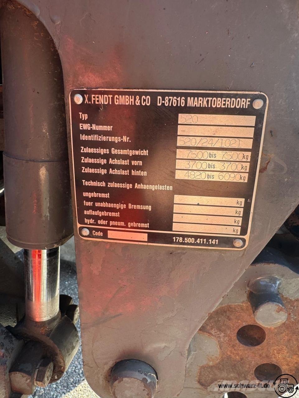 Fendt Xylon 520 トラクター