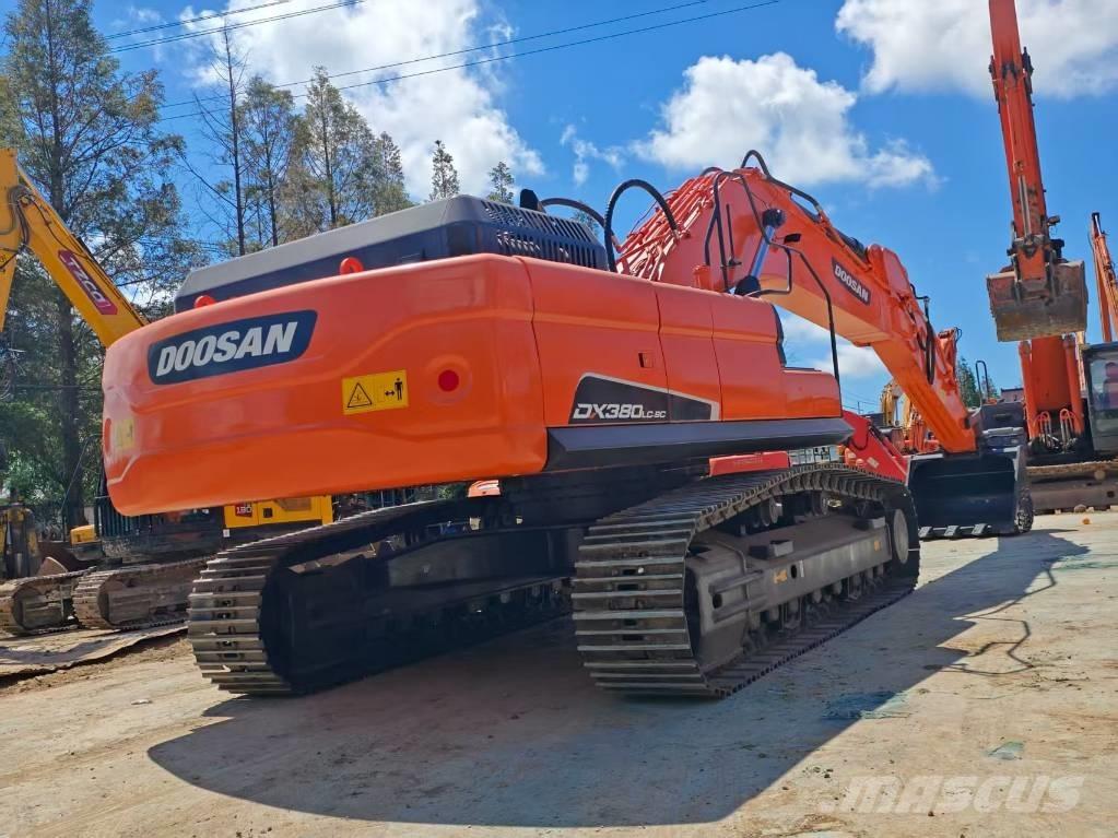 Doosan DX380LC-9 水陸両用油圧ショベル、ユンボ