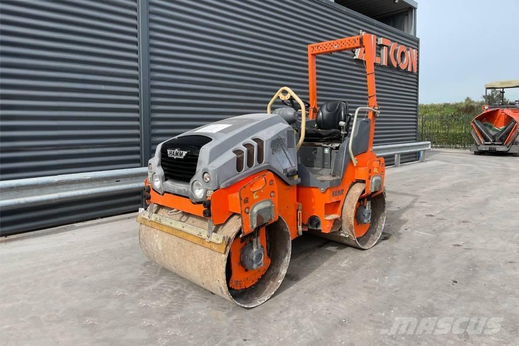 Hamm HD 12 VV タンデムローラ