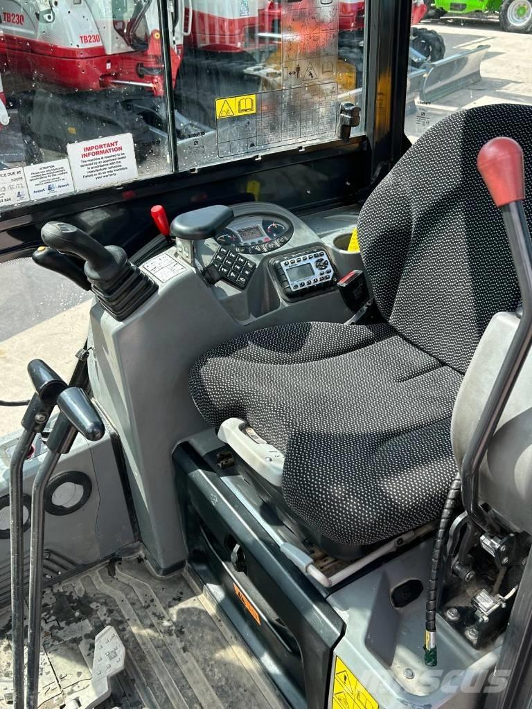 Bobcat E 19 ミニ油圧ショベル 7t以下（ミニユンボ・ミニディガー）