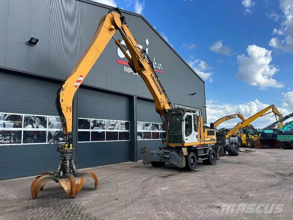 Liebherr A924C 廃棄物／工業産廃処理機