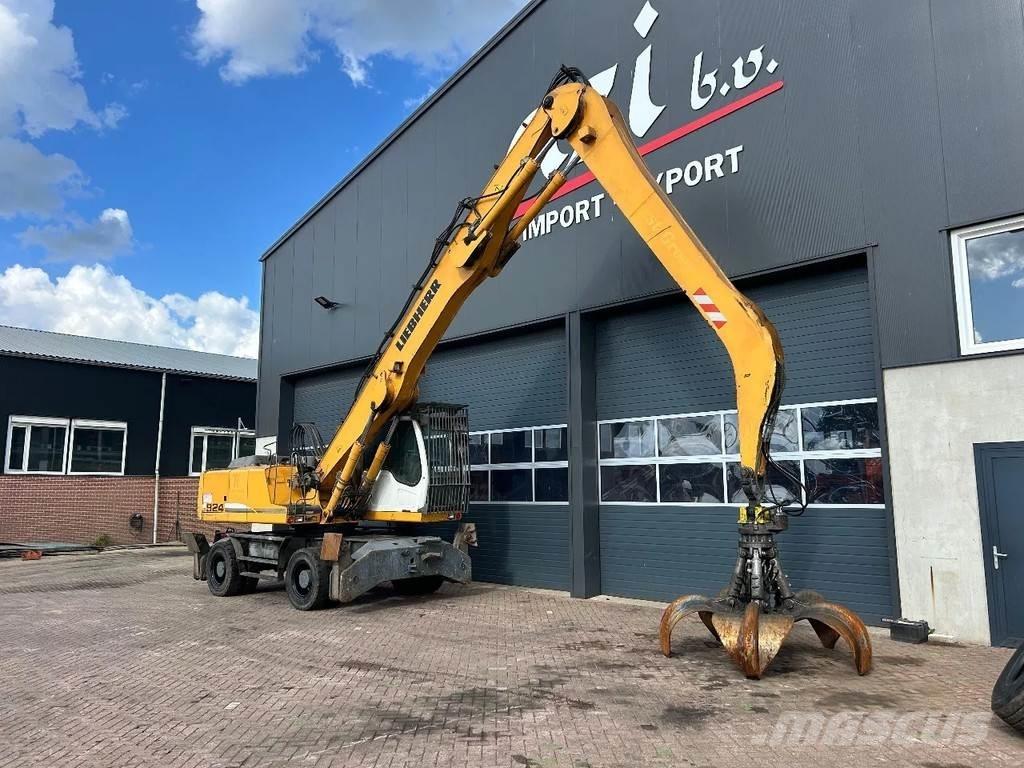 Liebherr A924C 廃棄物／工業産廃処理機