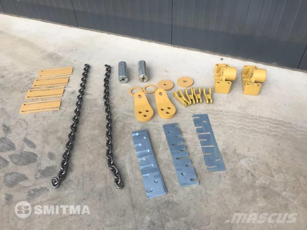 CAT 740 テールゲート