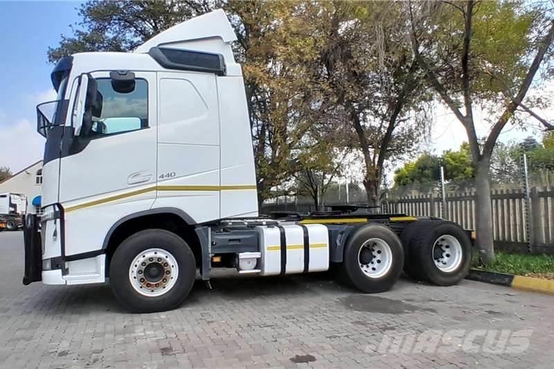 Volvo FH 440 その他トラック
