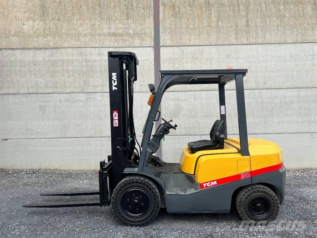 TCM FD30T3 ディーゼル・軽油