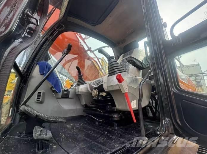 Doosan DX300LC-9C 大型油圧ショベル12t以上（パワーショベル・ユンボ）