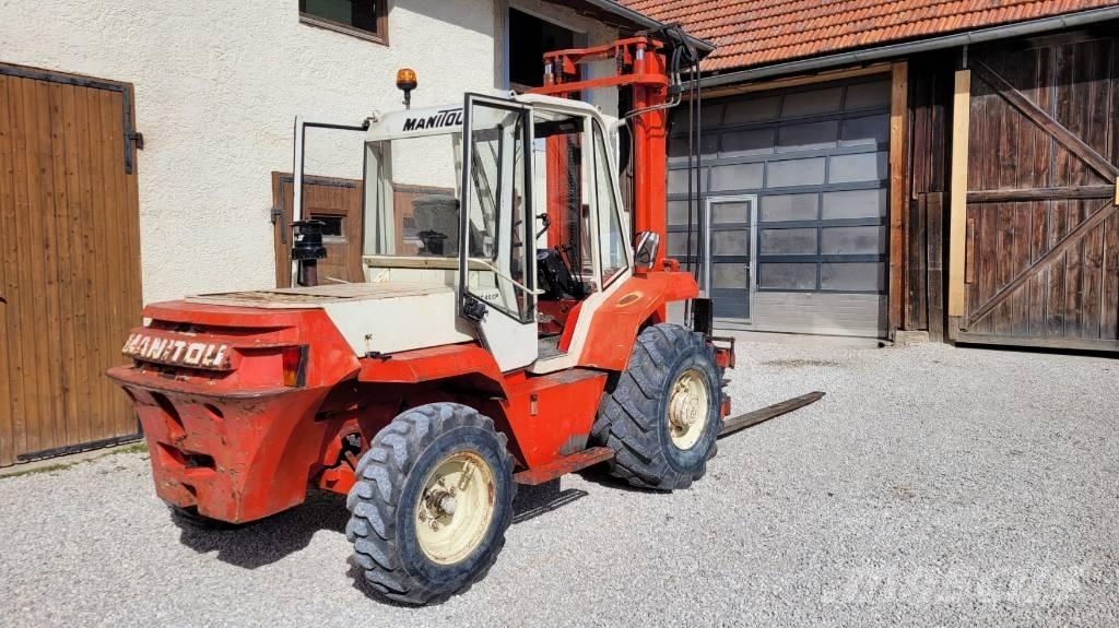 Manitou MC 40 CP ラフターテレントラック