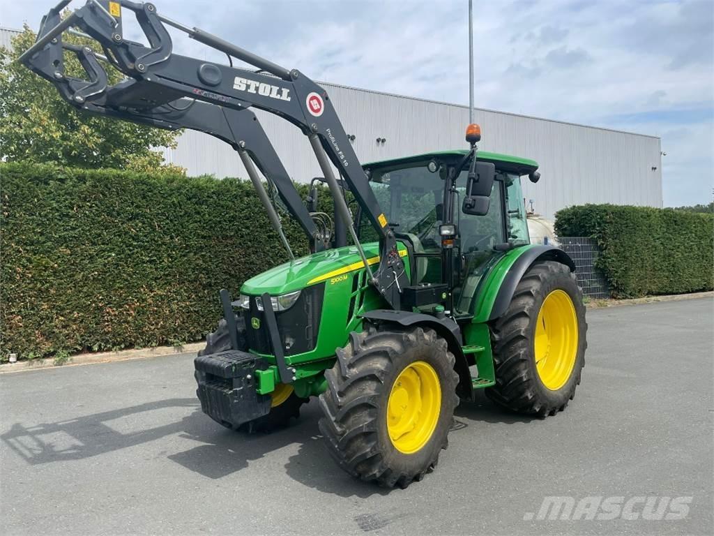 John Deere 5100M トラクター