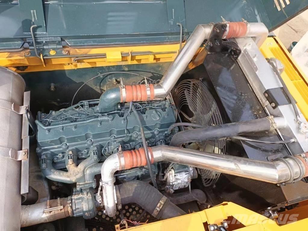 Hyundai 305-9 大型油圧ショベル12t以上（パワーショベル・ユンボ）