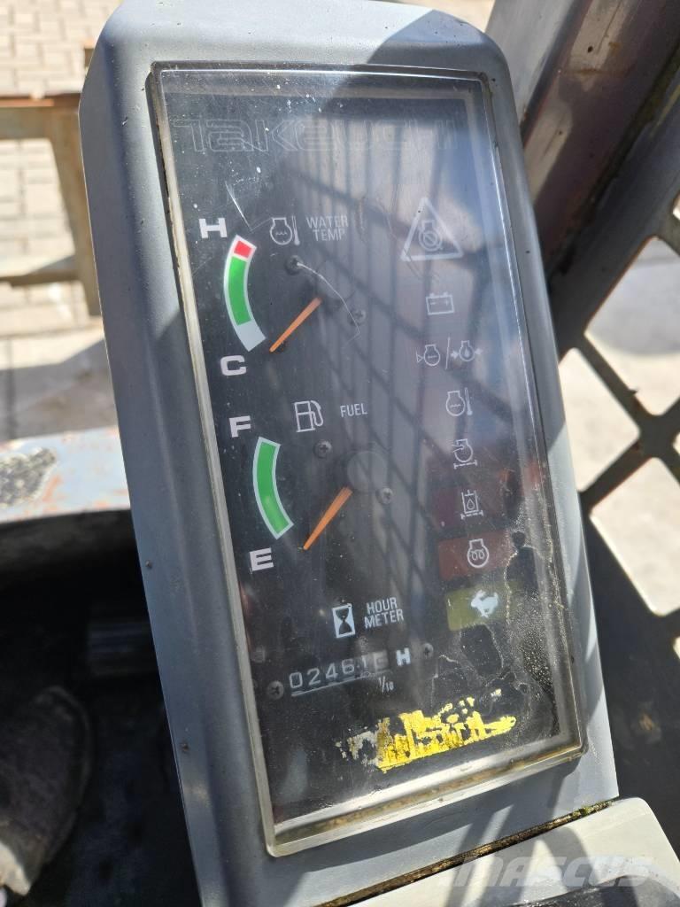 Takeuchi TL120 スキッドステアローダー