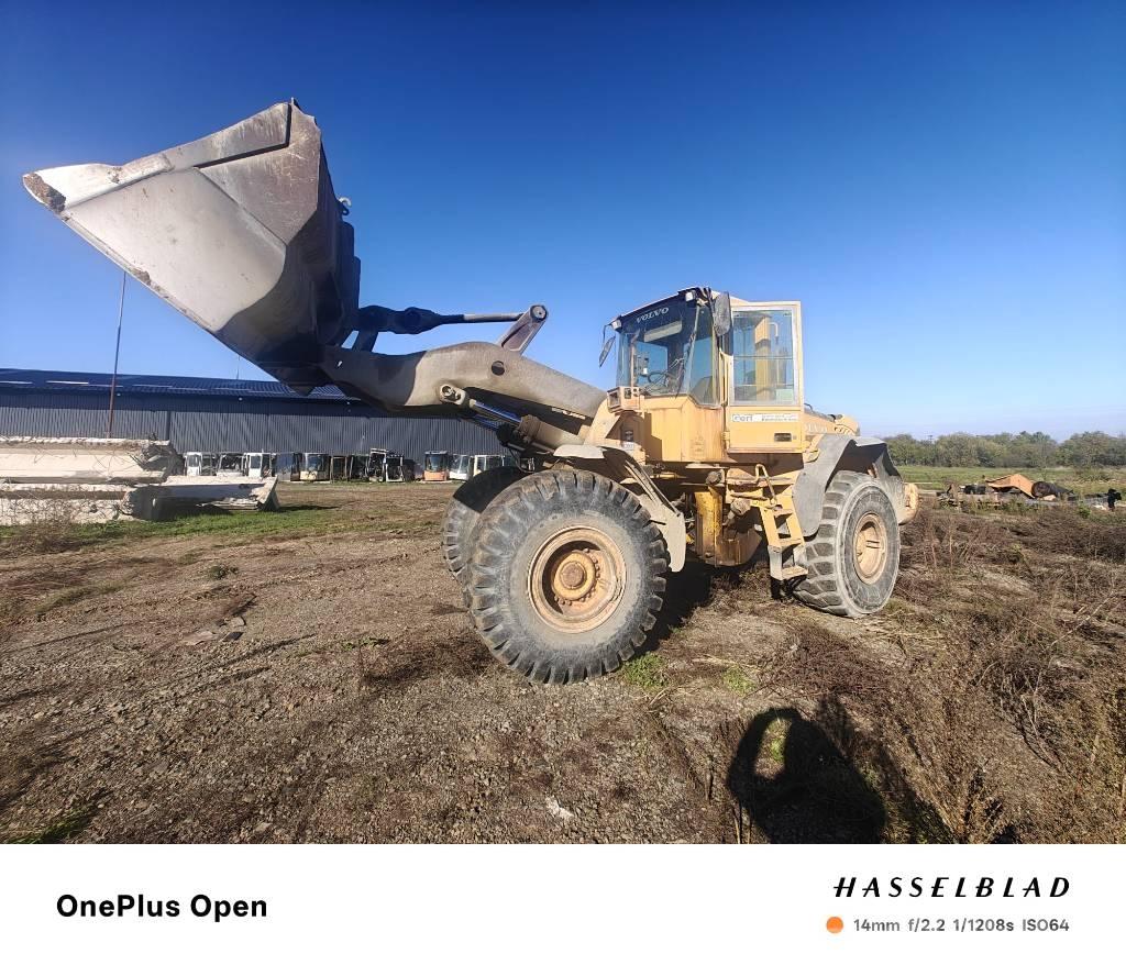 Volvo L 120 E キャビン及び内装