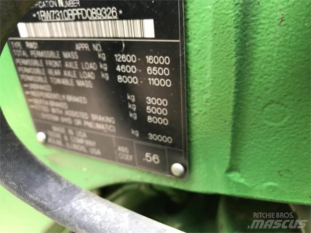 John Deere 7310R トラクター