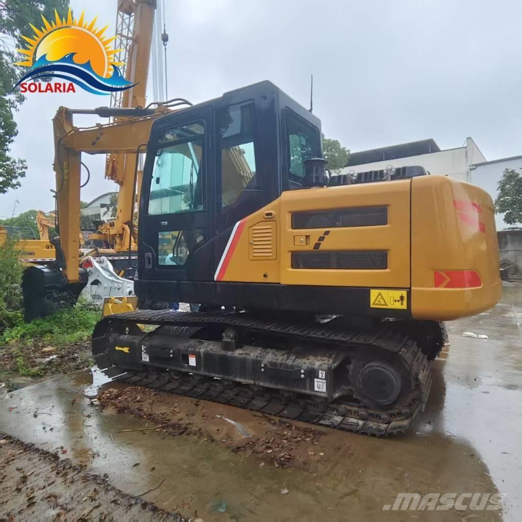 Sany SY 135 C 大型油圧ショベル12t以上（パワーショベル・ユンボ）