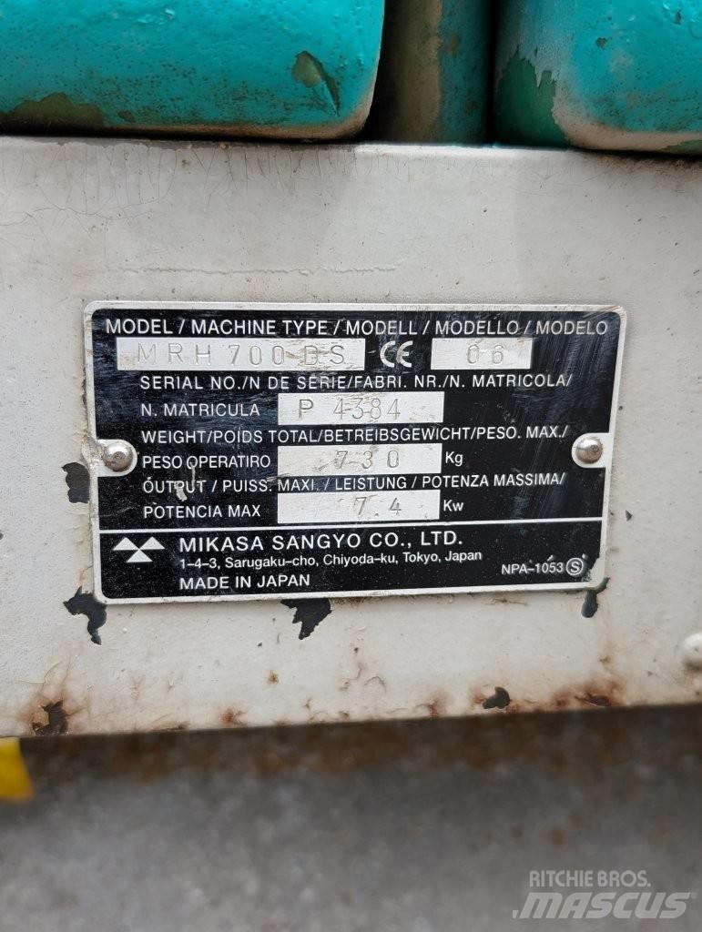Mikasa MRH 700 DS ソイルコンパクター