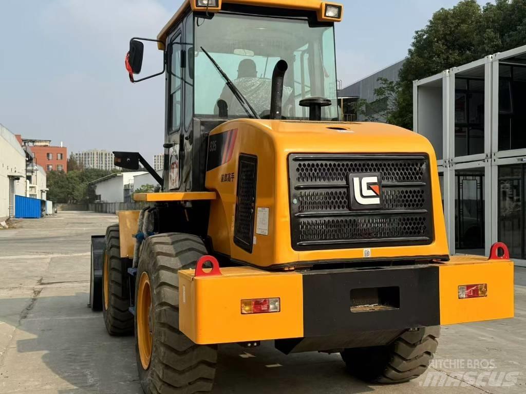 LiuGong CLG 835 ホイールローダー・タイヤショベル