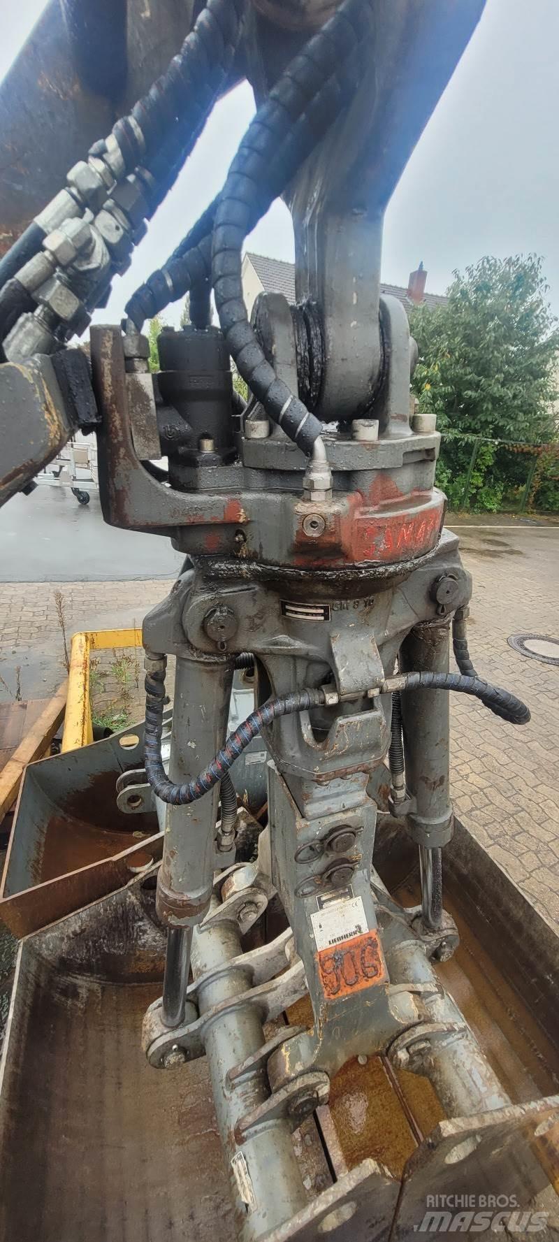 Liebherr GM 10B コンクリートアクセサリー・アタッチメント