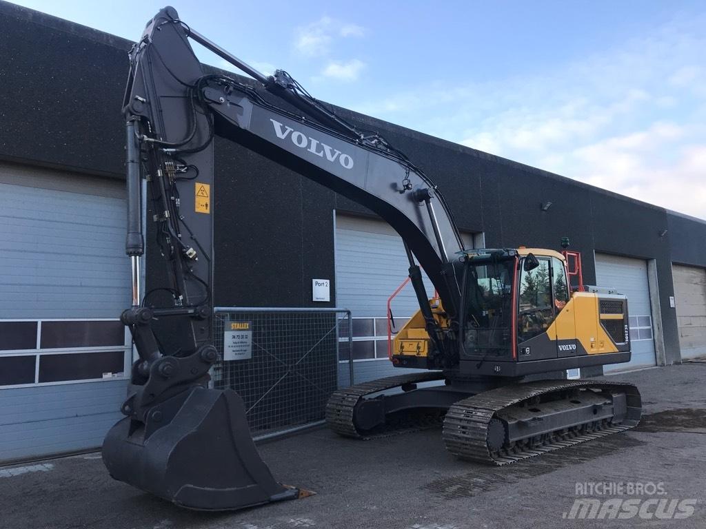 Volvo EC 250 E 大型油圧ショベル12t以上（パワーショベル・ユンボ）