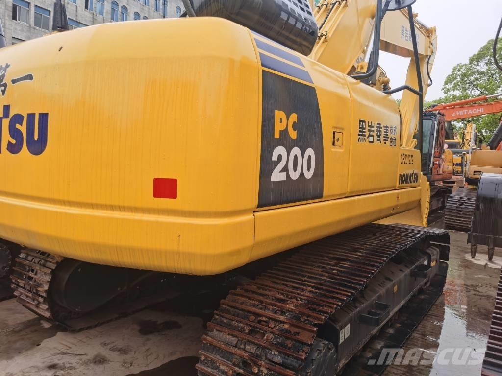 Komatsu PC 200-8 大型油圧ショベル12t以上（パワーショベル・ユンボ）