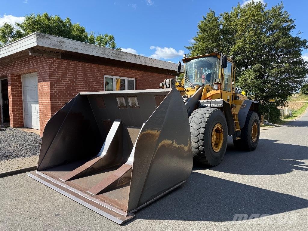 Volvo L 120 E ホイールローダー・タイヤショベル