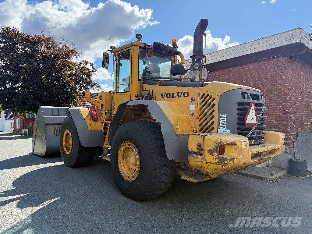 Volvo L 120 E ホイールローダー・タイヤショベル